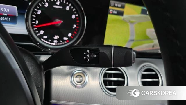 Mercedes-Benz E-Class W213 id 4605463 из Кореи 25