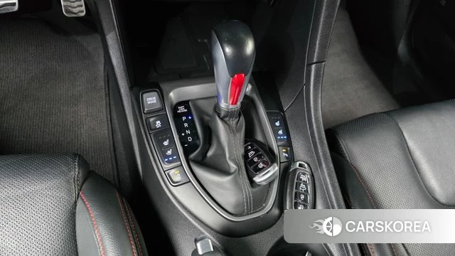 Hyundai Veloster (JS) id 4850069 из Кореи 31