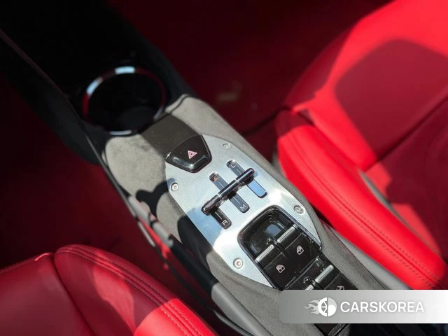 Ferrari 296 GTS id 4516387 из Кореи 19
