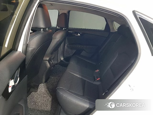 Kia Come New K3 id 3833834 из Кореи 19