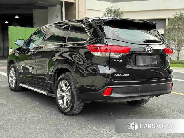 Toyota Highlander id 4221072 из Китая 24