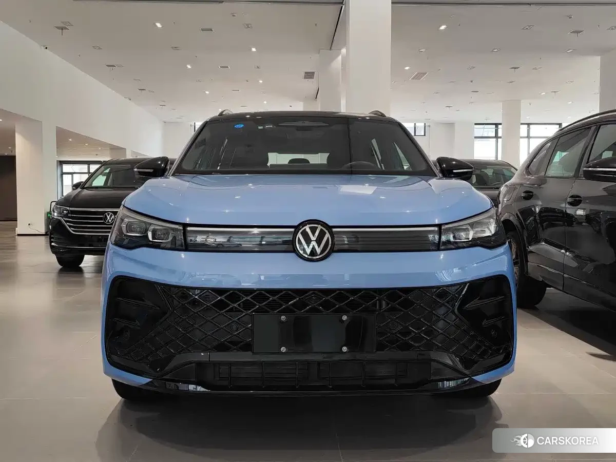 Volkswagen Tiguan L id 4622341 из Китая 11