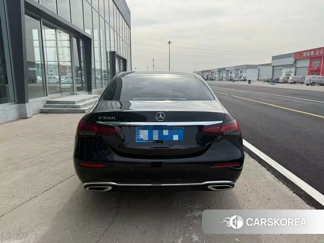 Mercedes-Benz E-class id 4353394 из Китая 9