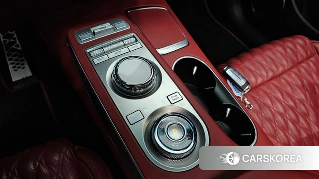 Genesis GV70 id 3915321 из Кореи 19