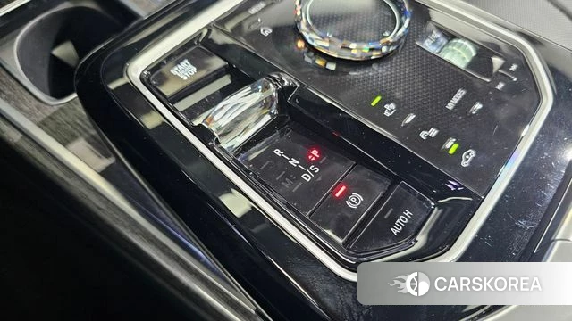BMW 7 Series (G70) id 4468331 из Кореи 19