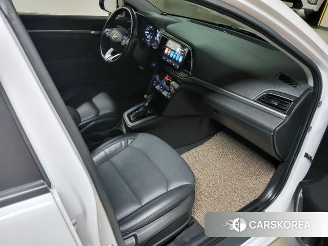 Hyundai The New Avante AD id 4255147 из Кореи 15