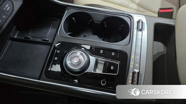 Kia The New Carnival 4th Generation id 3909636 из Кореи 19