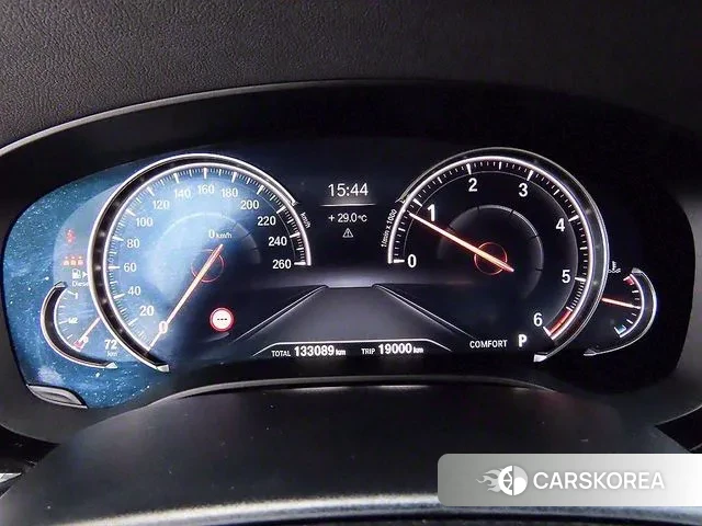 BMW 5 Series (G30) id 2991341 из Кореи 19