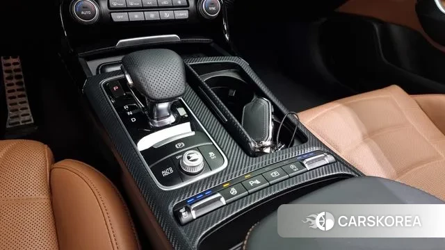 Kia Stinger Meister id 3104603 из Кореи 19