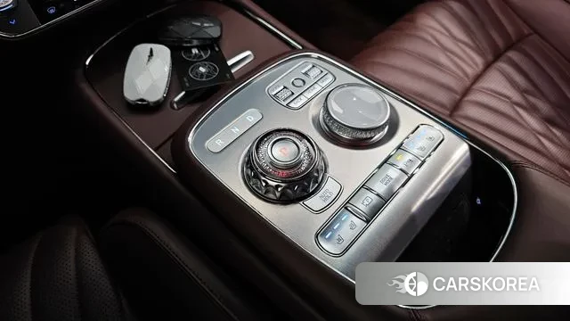 Genesis G90 (RS4) id 2930521 из Кореи 19