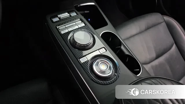 Genesis GV70 id 3630286 из Кореи 19