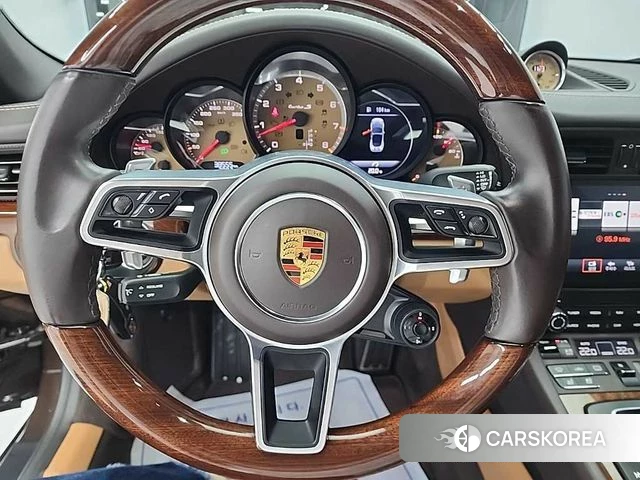 Porsche 911 id 4251316 из Кореи 18