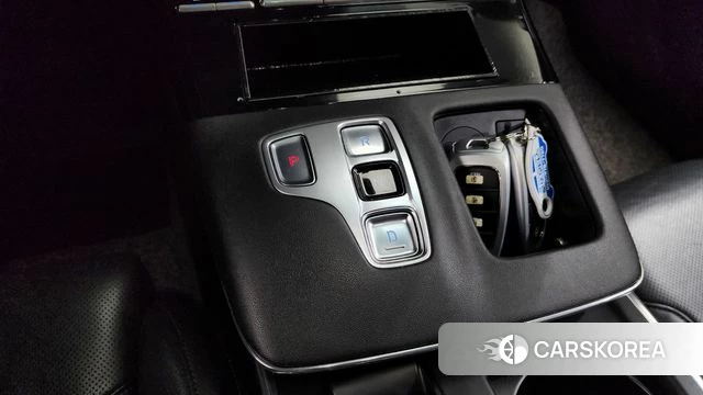 Hyundai The New Grandeur IG id 3910982 из Кореи 19