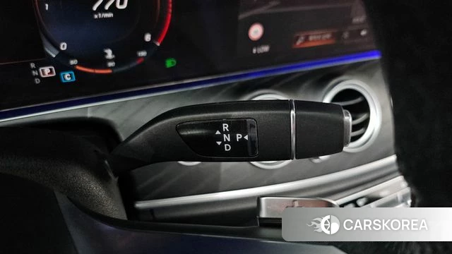 Mercedes-Benz E-Class W213 id 4542464 из Кореи 32