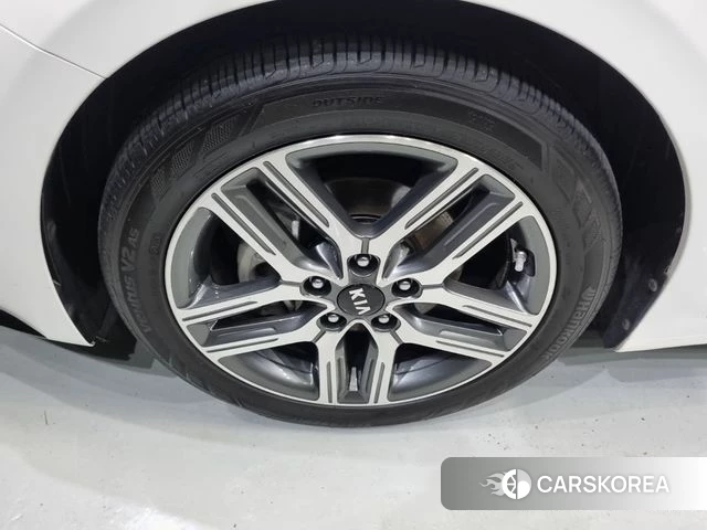 Kia Come New K3 id 4502320 из Кореи 19