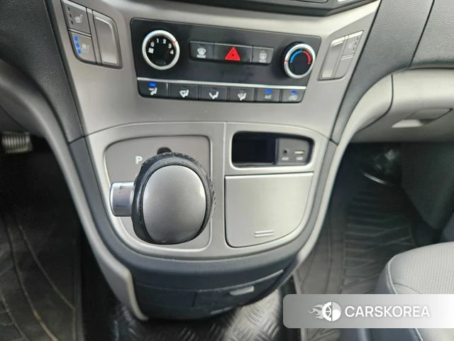 Hyundai The New Grand Starex id 4680216 из Кореи 16