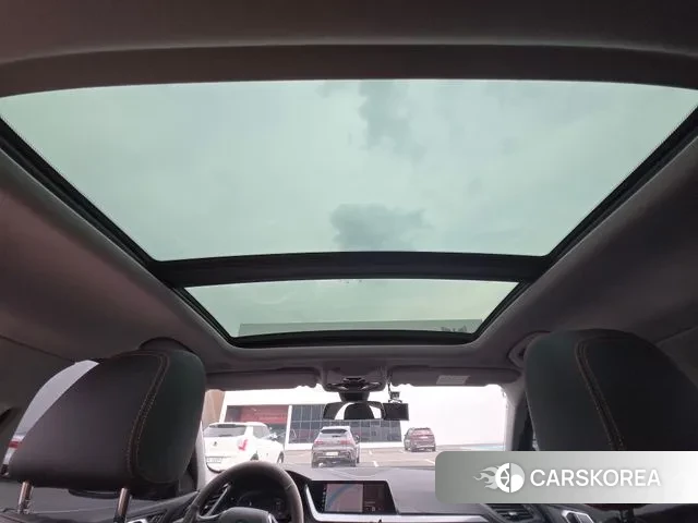 BMW 1 Series (F40) id 3038319 из Кореи 10