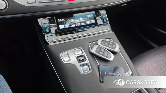 Hyundai The New Grandeur IG id 3462901 из Кореи 19