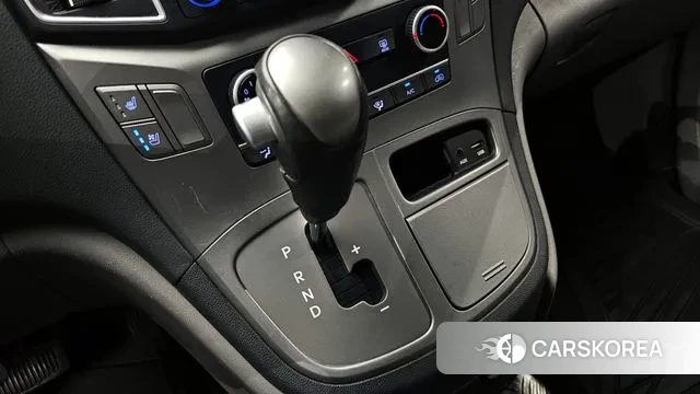 Hyundai The New Grand Starex id 3034407 из Кореи 19