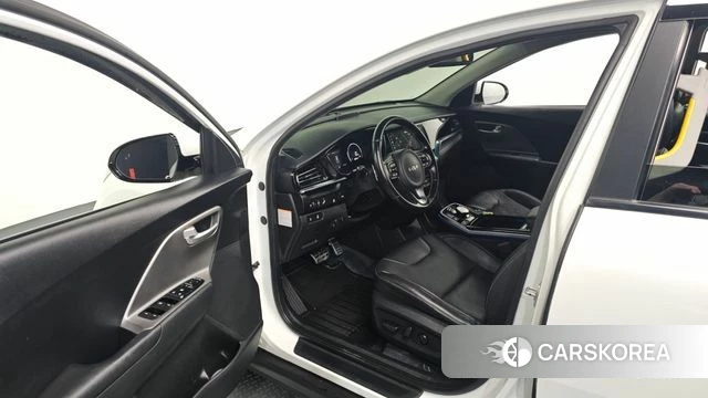 Kia Niro Plus id 4635841 из Кореи 31
