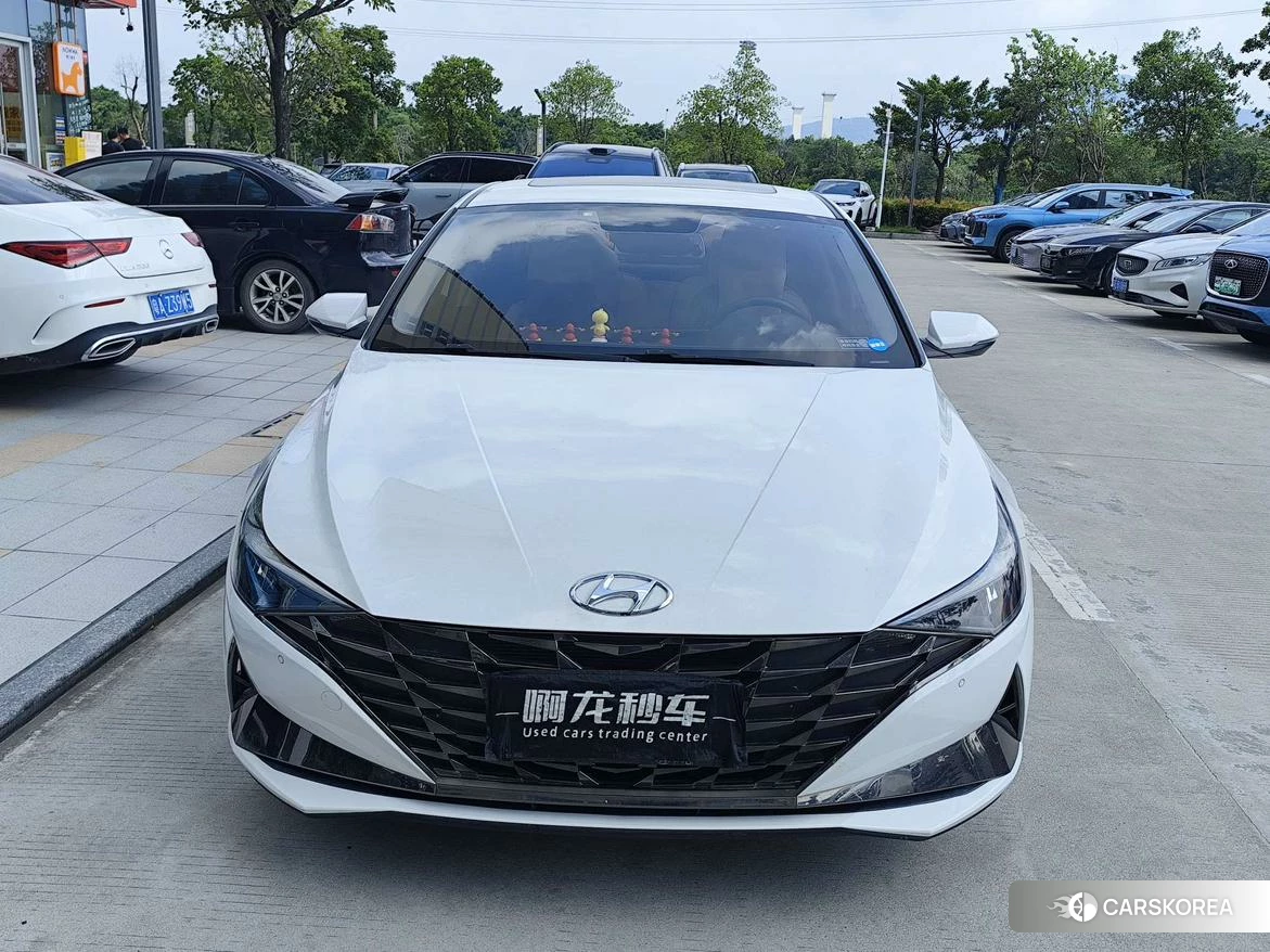 Hyundai Elantra id 4505046 из Китая 8