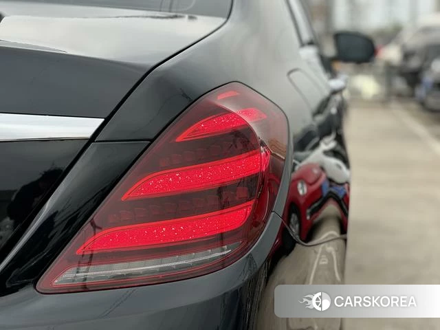 Mercedes-Benz S-class id 4208208 из Китая 32
