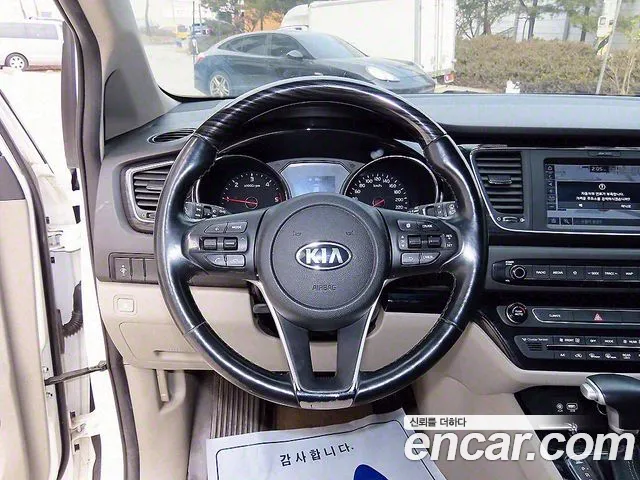 Kia The New Carnival id 2320177 из Кореи 19
