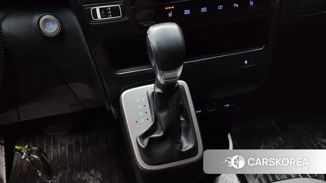 Hyundai Staria id 3616040 из Кореи 19