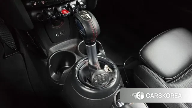 Mini Cooper S id 3193589 из Кореи 19