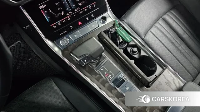 Audi A6 (C8) id 3788677 из Кореи 19