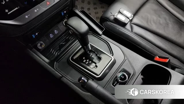 Ssangyong The New Rexton Sports Cannes id 3610422 из Кореи 19