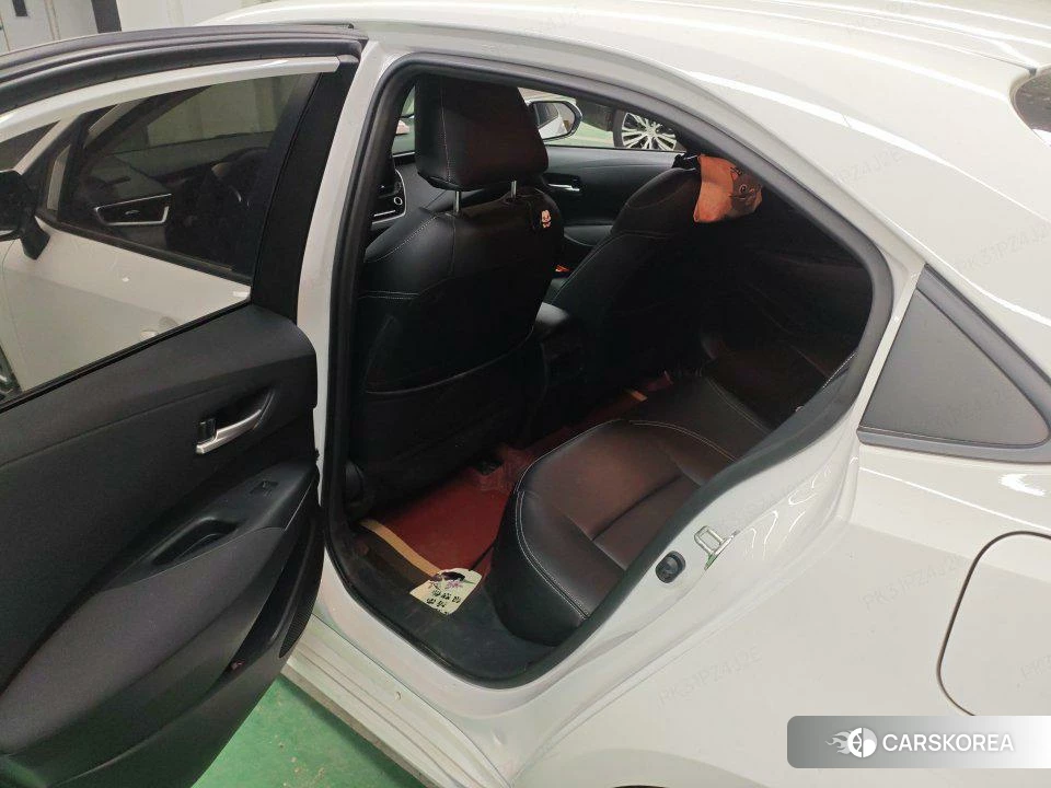 Toyota Corolla id 4453886 из Китая 9