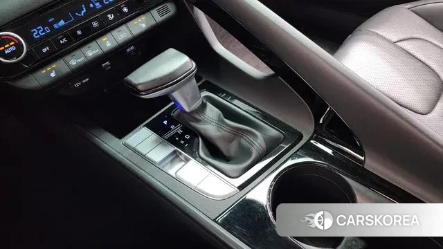 Hyundai Avante Hybrid (CN7) id 3539364 из Кореи 19