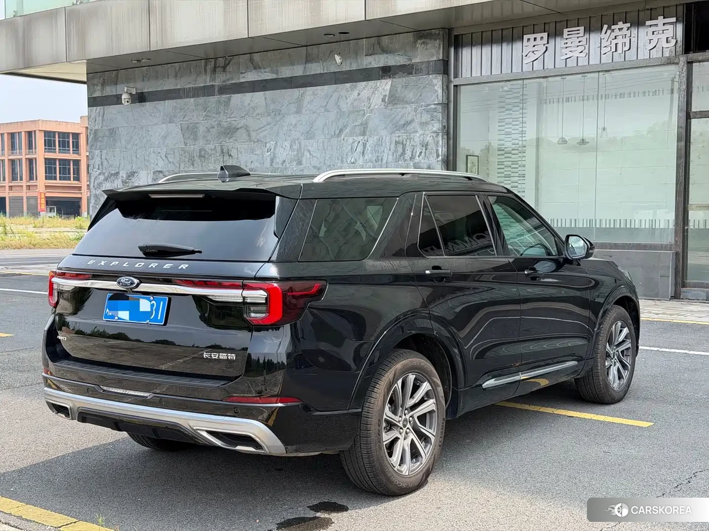 Ford Explorer id 4686146 из Китая 9