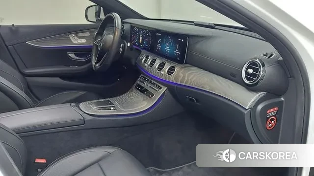 Mercedes-Benz E-Class W213 id 3528944 из Кореи 19