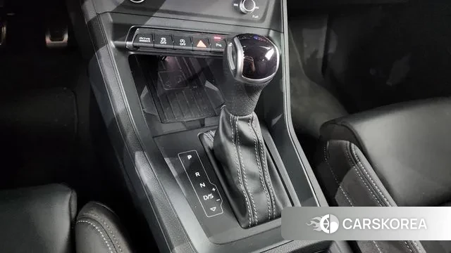 Audi Q3 (F3) id 2894554 из Кореи 19