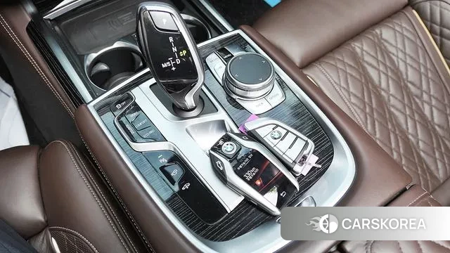 BMW 7 Series (G11) id 3417839 из Кореи 19