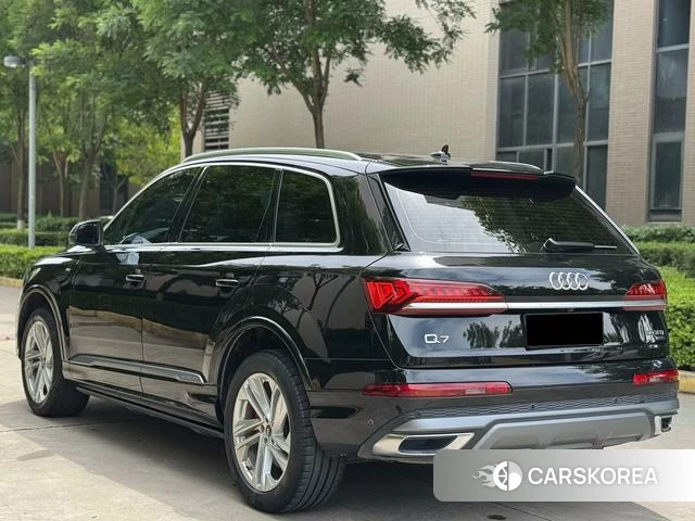 Audi Q7 id 4336279 из Китая 18