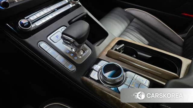 Genesis G90 id 4562501 из Кореи 19