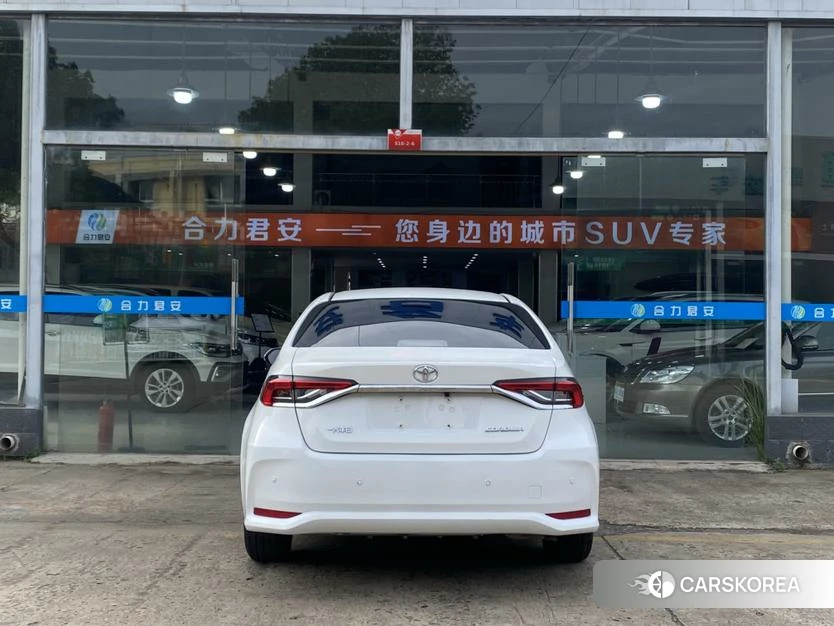 Toyota Corolla id 4514850 из Китая 16