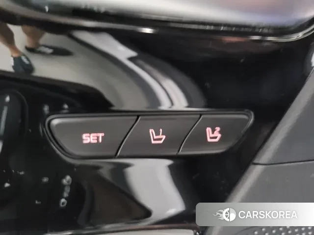 Kia The New Niro id 3098143 из Кореи 19