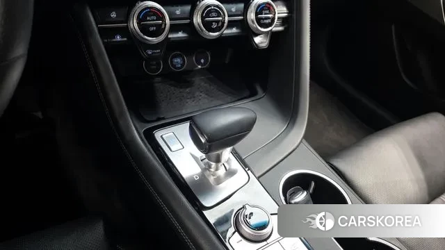 Genesis The New G70 id 3676604 из Кореи 19