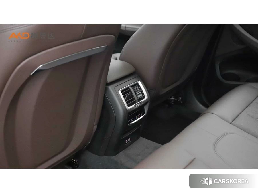 BMW X3 id 4467633 из Китая 9