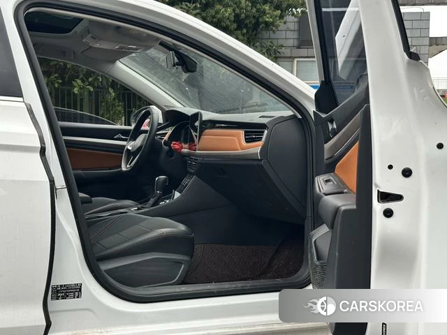 Volkswagen Bora id 4335029 из Китая 9