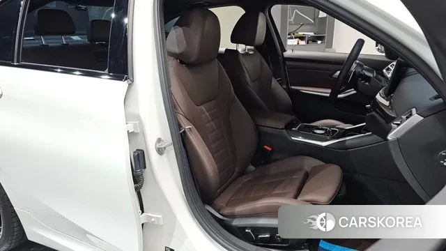 BMW 3 Series (G20) id 3441912 из Кореи 19