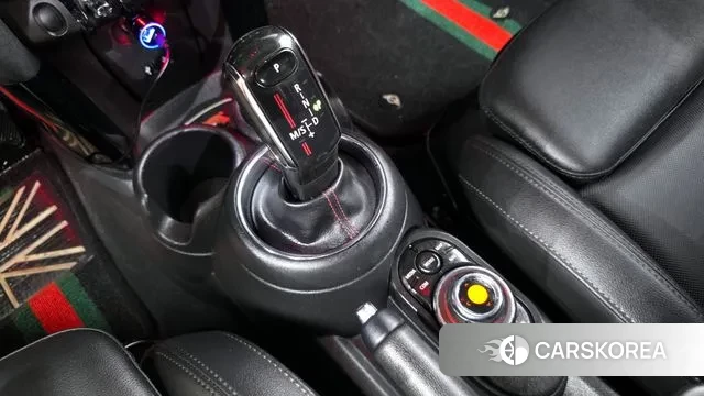 Mini Cooper S id 3095484 из Кореи 19