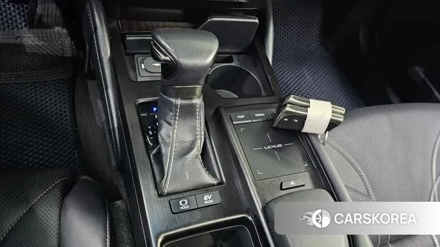 Lexus ES300h 7th generation id 3434398 из Кореи 19