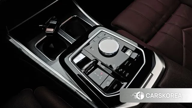 BMW 7 Series (G70) id 3518103 из Кореи 19