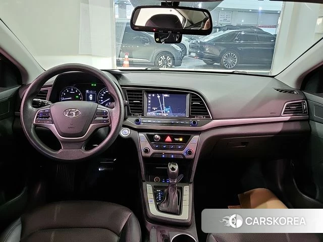 Hyundai Avante AD id 3956002 из Кореи 19