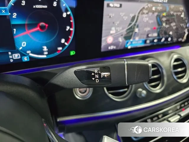 Mercedes-Benz E-Class W213 id 3577036 из Кореи 19